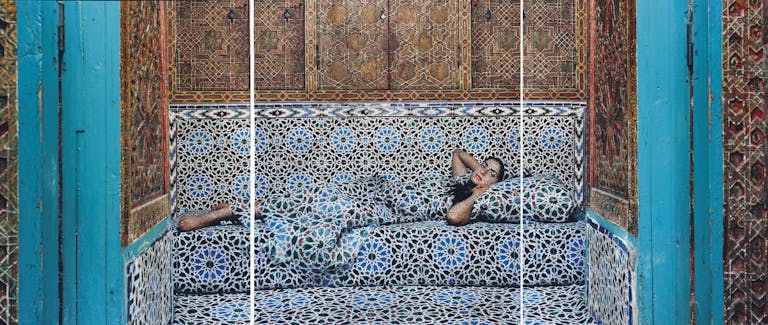 Lalla Essaydi, Harem #18 Triptysch, 2009